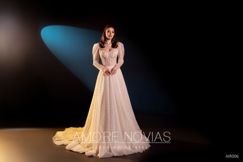 https://amore-novias.com/images/stories/virtuemart/product/AIR006       (1).jpg